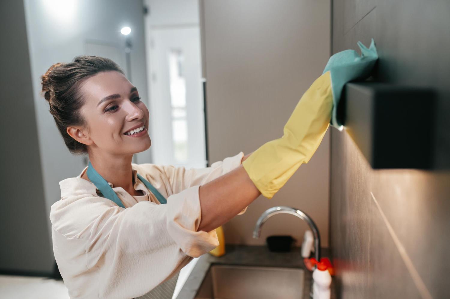 end of tenancy cleaning Brentford