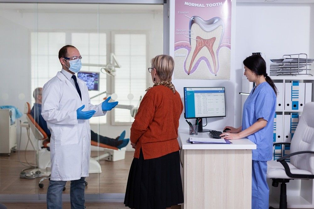 Benefits of Choosing a Dental Clinic SW Edmonton for Family Dental Care